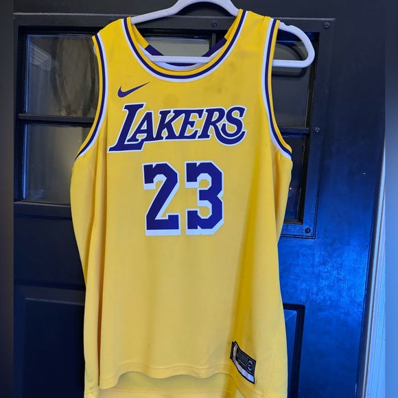 LeBron James Los Angeles Lakers NIKE Dry-Fit NWT Basketball Jersey (XL 52). - Picture 1 of 4
